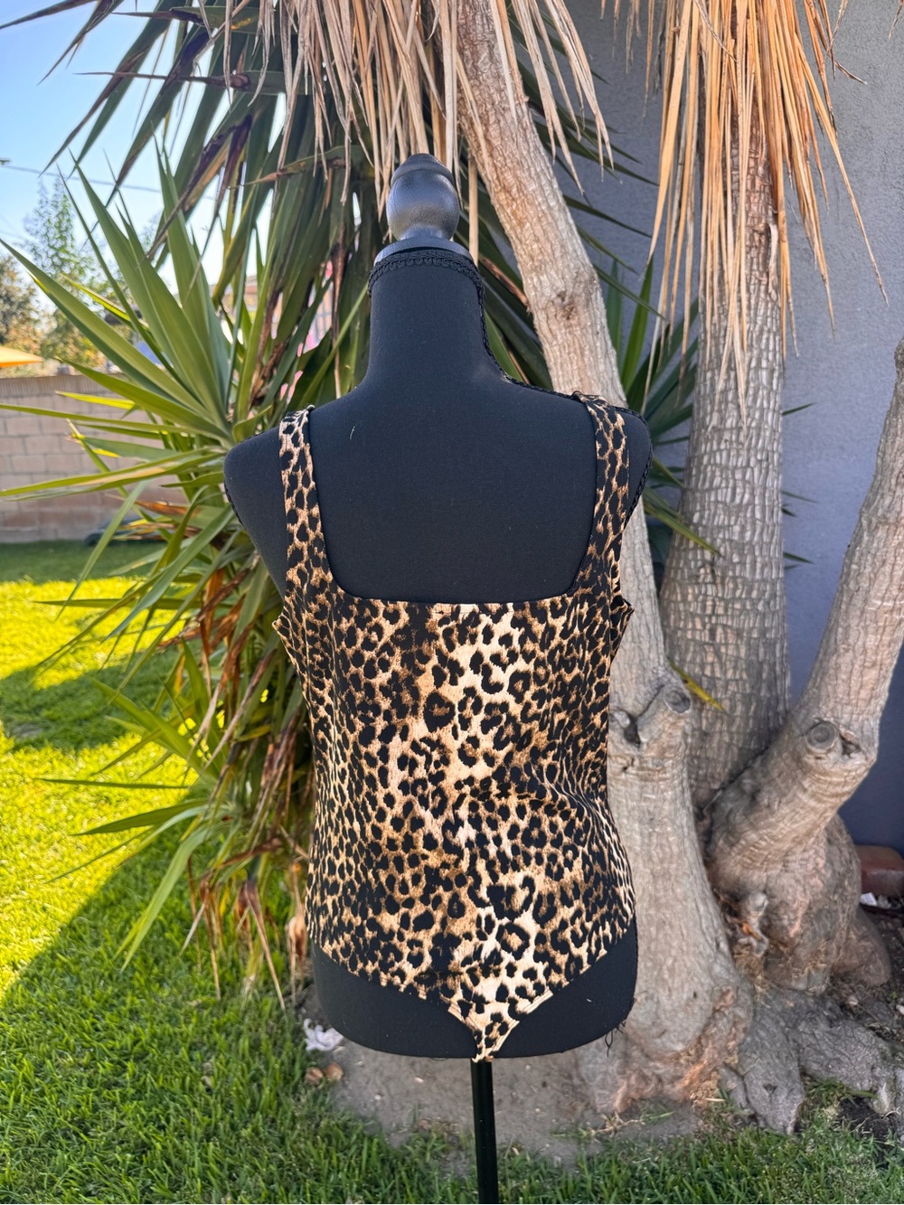 Express Leopard-Print Square-Neck Bodysuit - Tan & Black